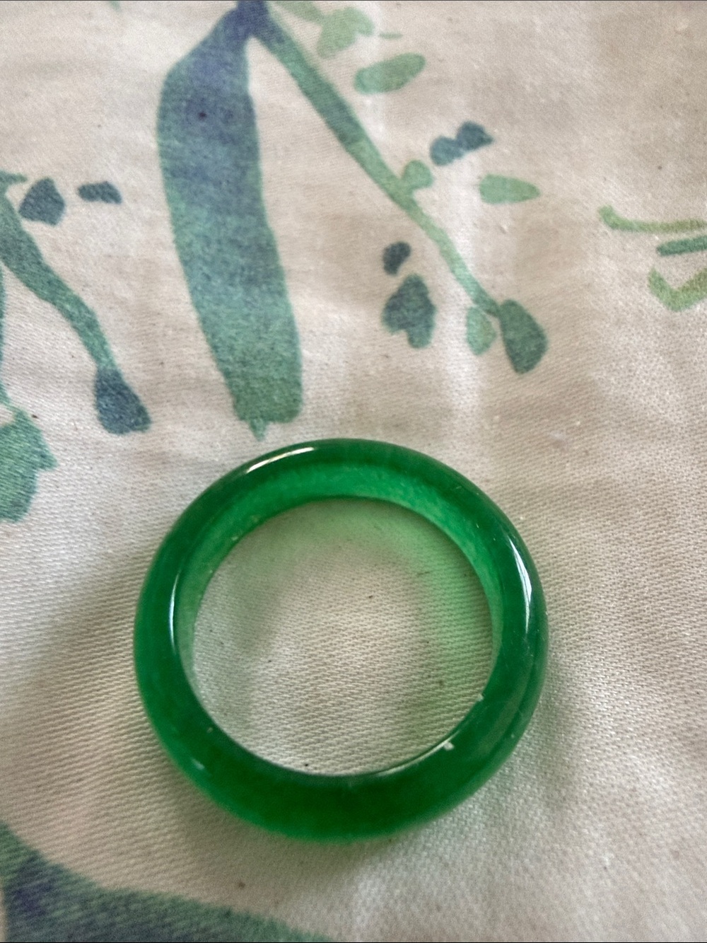 Green Jade-Inspired Women’s Ring - Classic Smooth Band